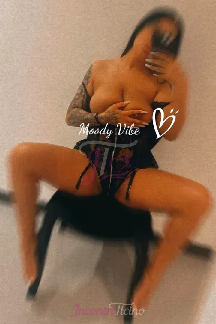 Mia